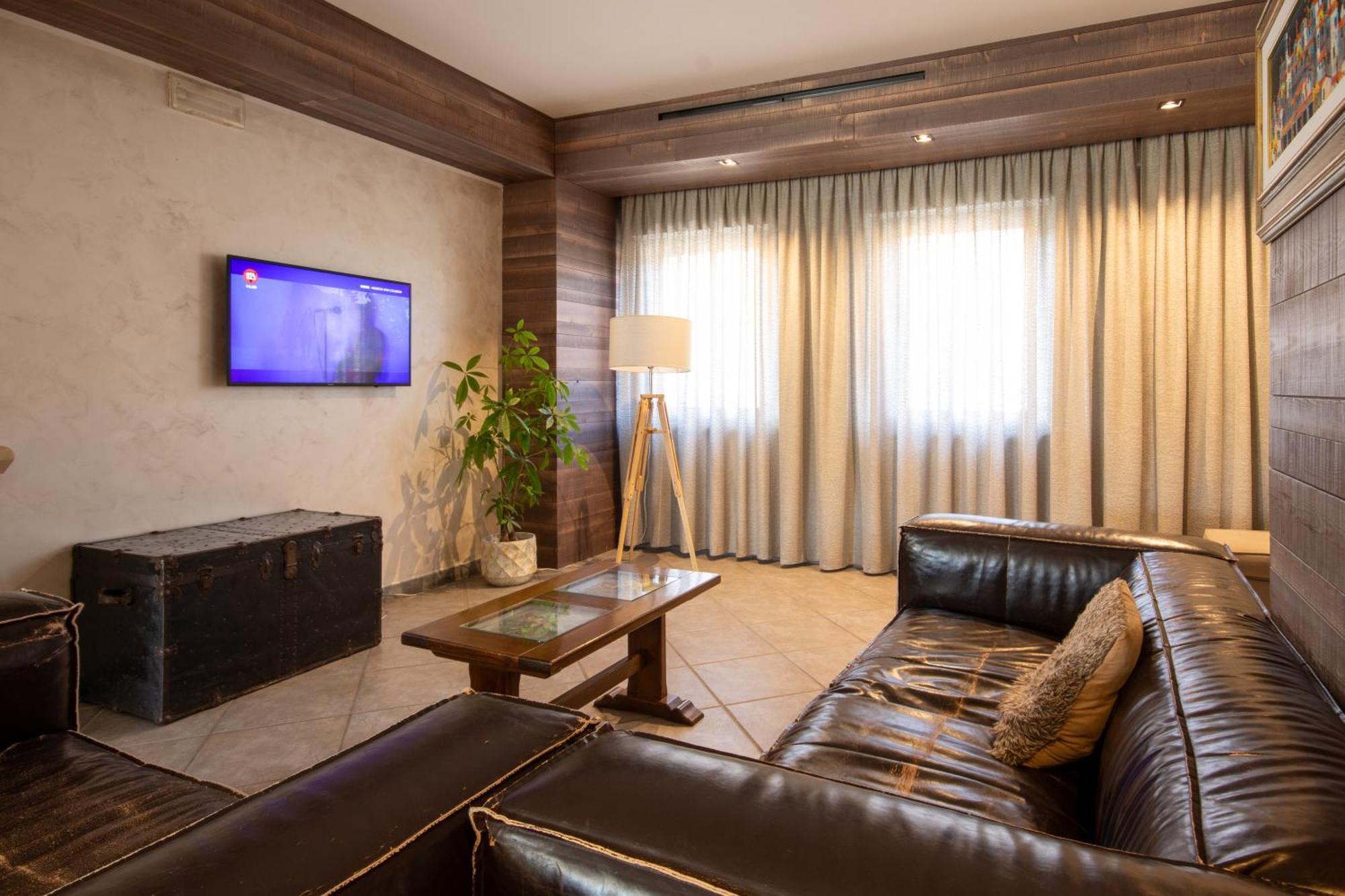 Hotel Don Luis 카스텔디상로 외부 사진