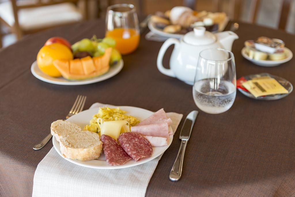 Hotel Don Luis 카스텔디상로 외부 사진