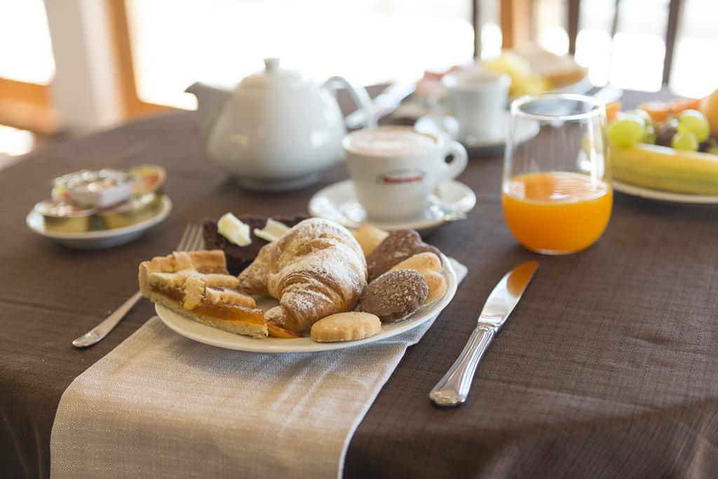 Hotel Don Luis 카스텔디상로 외부 사진